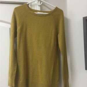 Ladies Long Sleeve Goldenrod Sweater by LOFT. Size M.